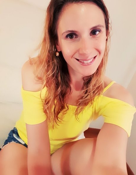 ellyedelweiss OnlyFans Nackt Content