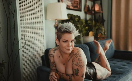 gemidemure Nacktbilder von OnlyFans