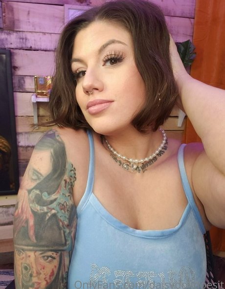 daisydolldoesit XXX OnlyFans