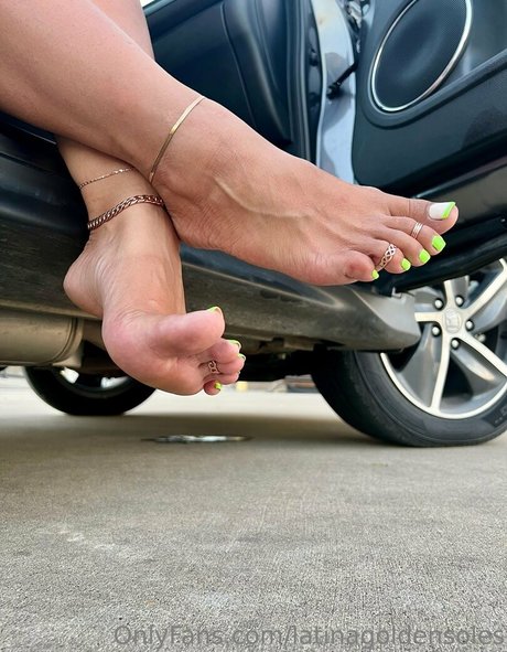 latinagoldensoles OnlyFans-Fotos