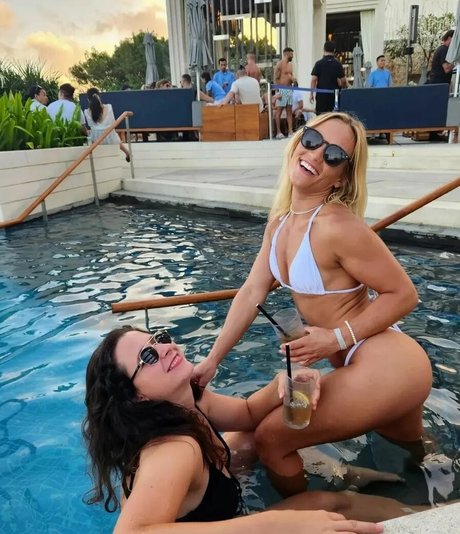 Phillipa Sharples Sexy OnlyFans