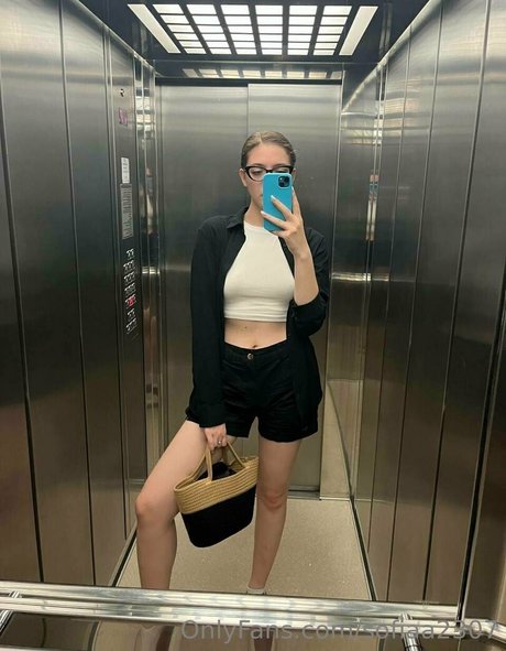 sofiaa2307 OnlyFans Star