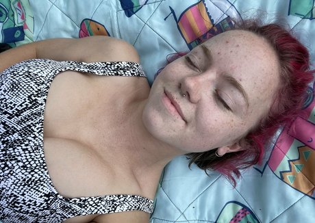 junestrawberriesfree Nacktbilder von OnlyFans geleakt