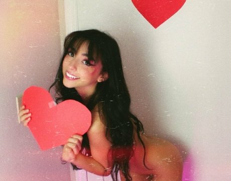 sofiaswetdreams OnlyFans XXX