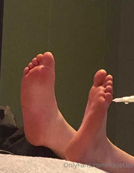 hazel bb OnlyFans-Bilder
