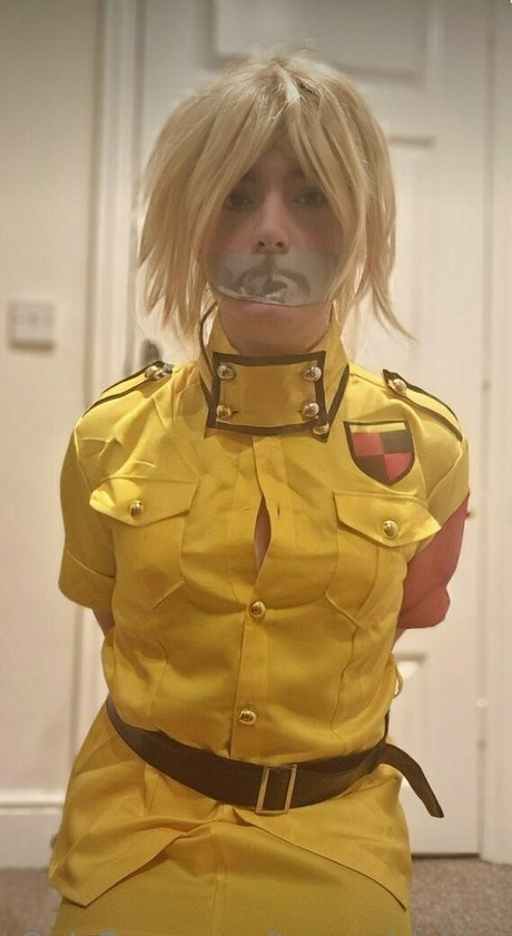 transgirlakira OnlyFans Inhalte