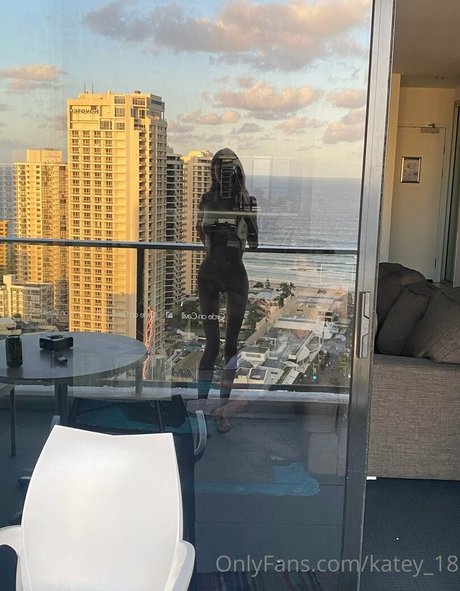 katey 19 OnlyFans Gratis