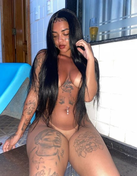 Bandiva OnlyFans Model Fotos