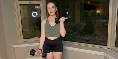 selfcarewithchloe Oben ohne OnlyFans