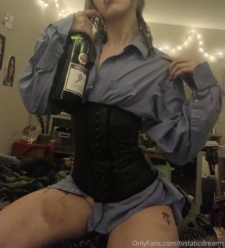 tvstaticdreams OnlyFans Leaks