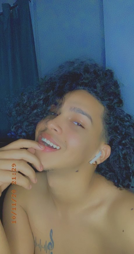 Juicy Juicy Nacktbilder OnlyFans geleakt