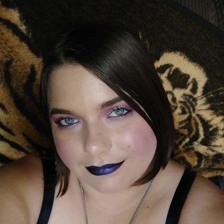 Astrid Loredo OnlyFans Inhaltstyp