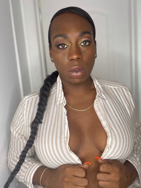 Miamits89 Neue geleakte OnlyFans-Inhalte