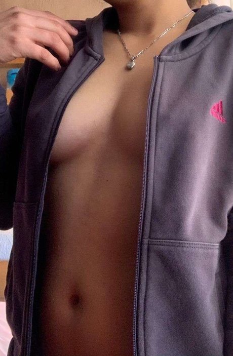 Monica Escobar Nackt auf OnlyFans