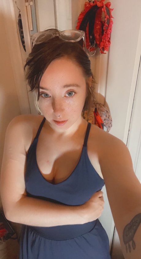 B Wraith Nacktbilder von OnlyFans