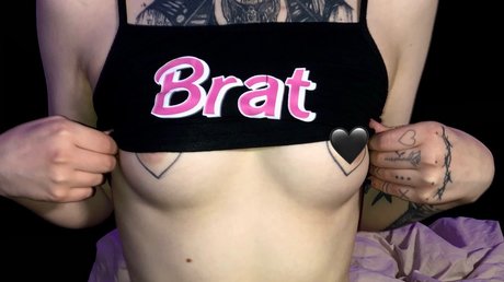 _Baby Vampire_ OnlyFans XXX