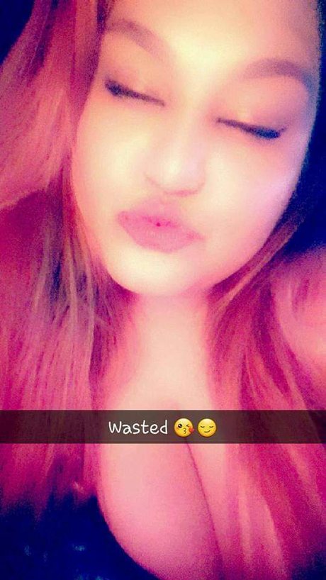 BellissimaPuttanaa OnlyFans Model Fotos