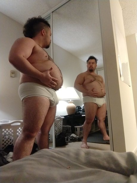 Donovan that Bulky Asian Gainer OnlyFans Leak