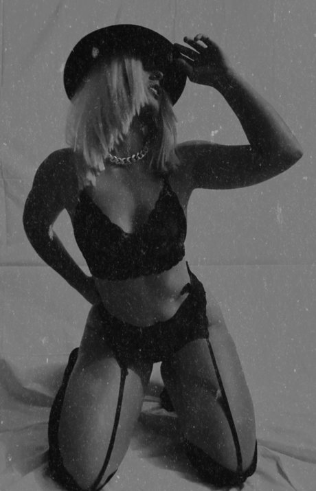 Mila Faye OnlyFans Leaks