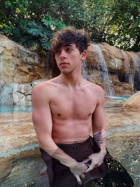 MIKEY_ OnlyFans explizite Inhalte