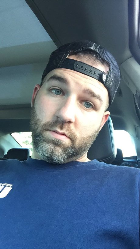 Mikeyb326 Nacktbilder von OnlyFans