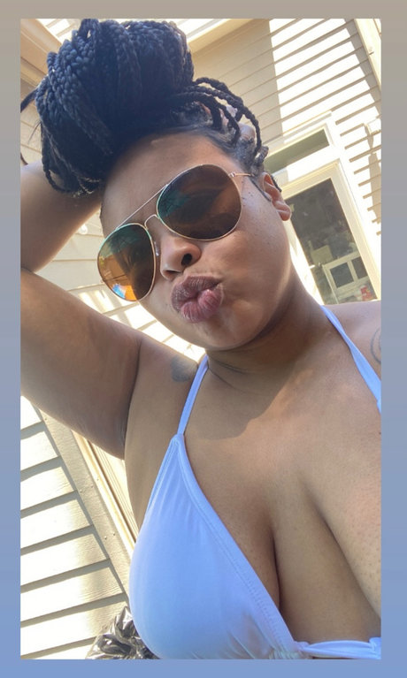 Phat Ma World_ Leaks von Nacktbildern auf OnlyFans