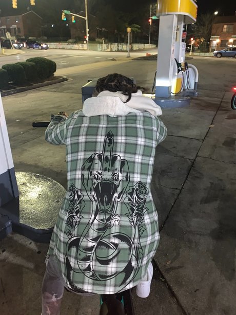 Cauution Nacktbilder OnlyFans geleakt