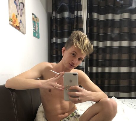 Catalin_ OnlyFans Strip