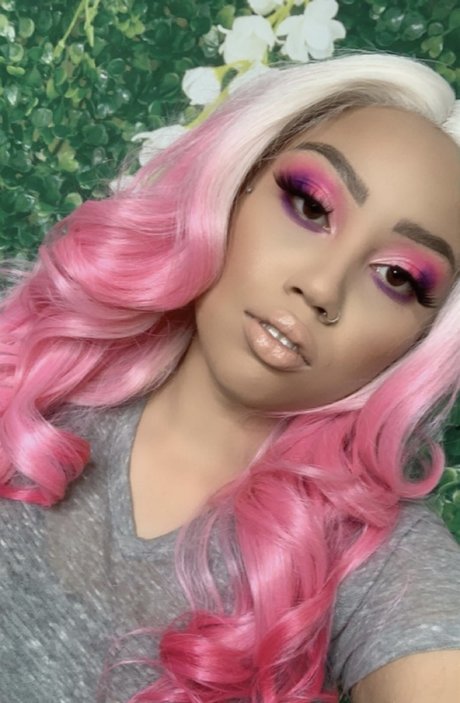 Aphrodite s Leaks von Nacktbildern auf OnlyFans