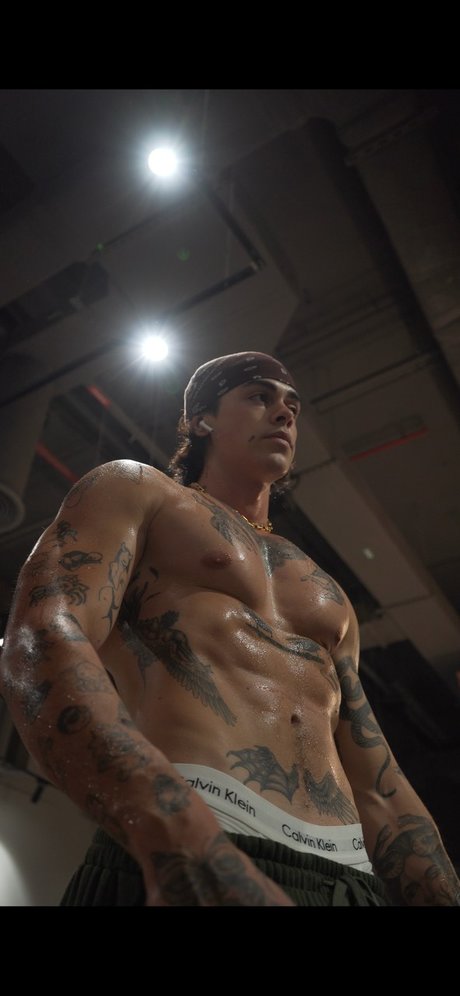 Mike de Beer Nacktbilder von OnlyFans