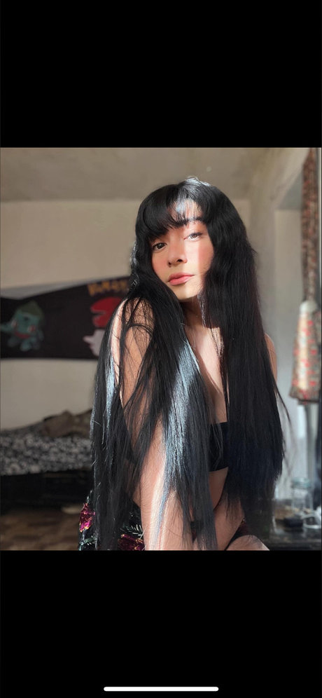 Emily danae Po OnlyFans