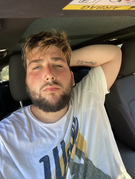 Chubby Bear_ OnlyFans Model Bilder