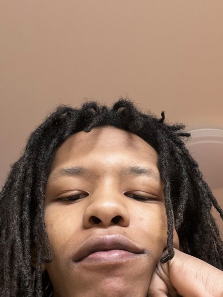 CompetitiveT_ OnlyFans Nacktbilder