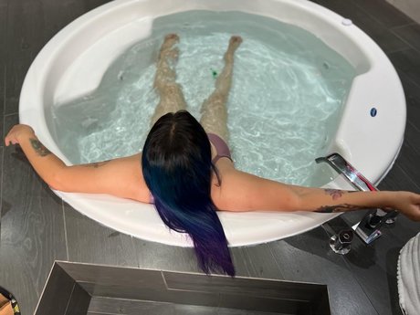 Michelle LP Heiße OnlyFans Inhalte