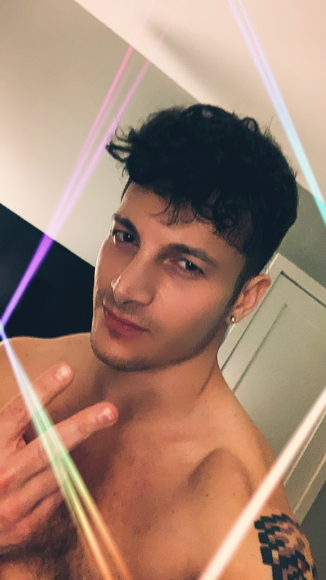 u623672 OnlyFans Pornografie