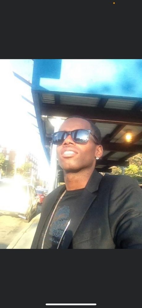 MICHAEL JADEN OnlyFans Porn Nackt