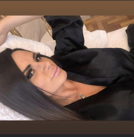 Ana Brazil OnlyFans-Bilder