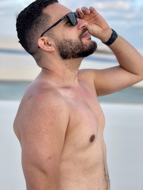 Mineiro Dboabh OnlyFans Strip