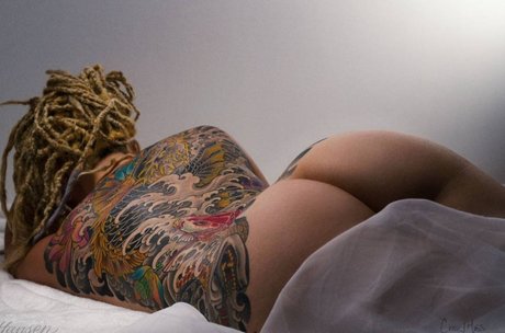 Mimo Moore OnlyFans gratis