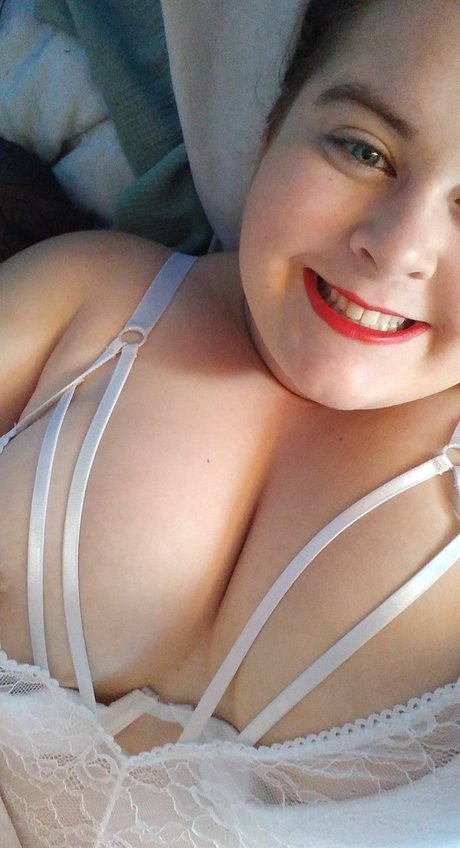 Millennia OnlyFans geleakt.