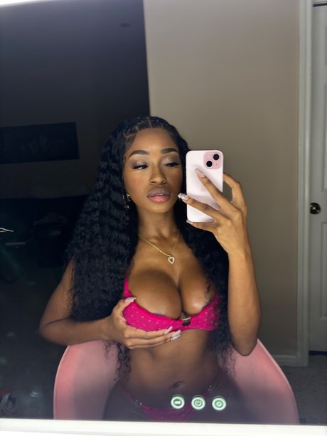 _kinny legend OnlyFans-Creator