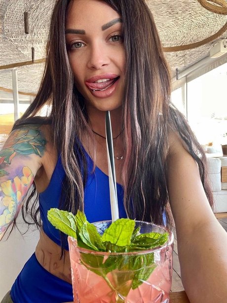 Carolina Cakes OnlyFans Fick geleakt