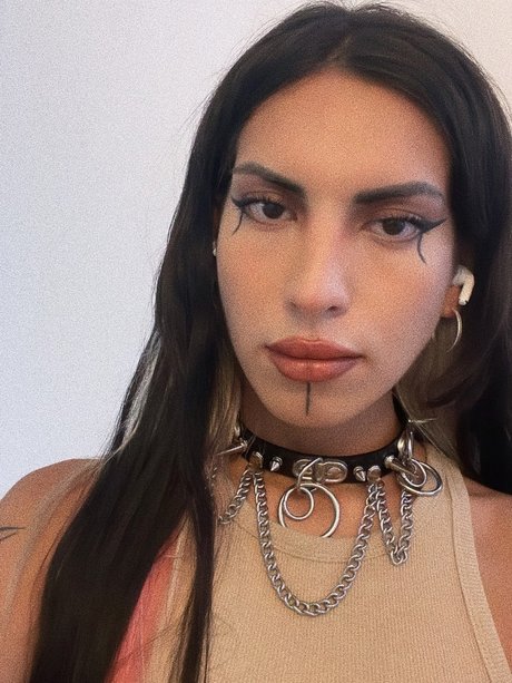 SheMale OnlyFans-Inhalte