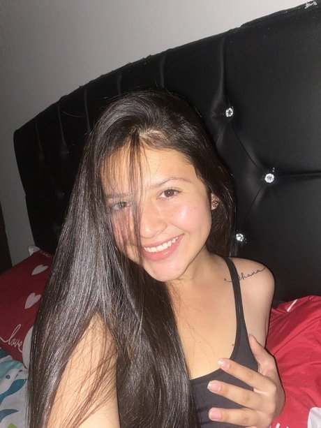 Carolina s little world_ Nackt geleakt OnlyFans