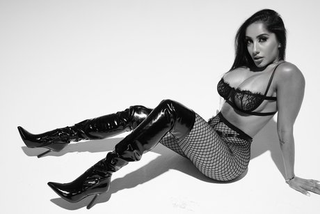 MISS NARMIN Nacktbilder von OnlyFans geleakt