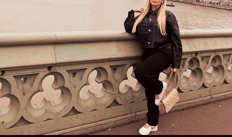 Barby Gratis OnlyFans