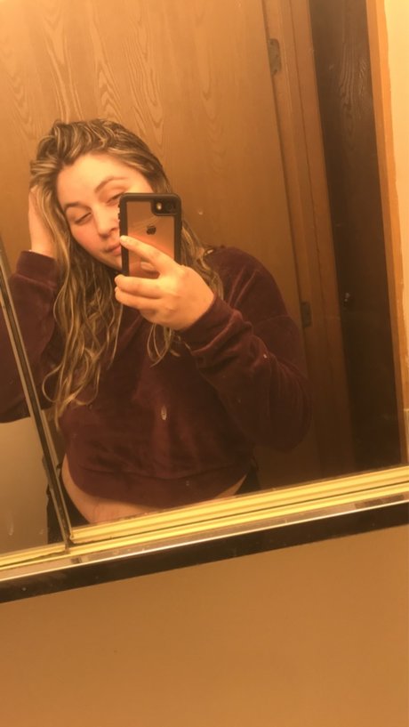 Sydney Starling OnlyFans-Bilder