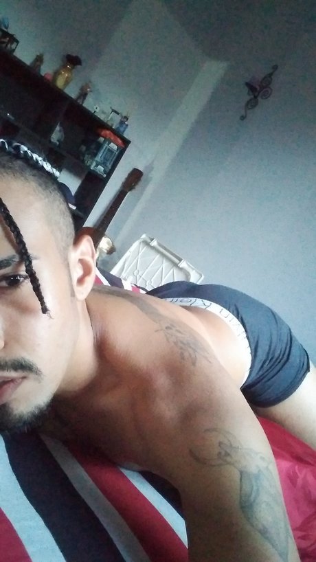 JhowBB OnlyFans Sextape