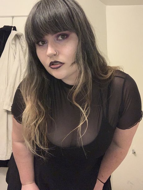 Cece Lachey XXX Leaked OnlyFans Bilder