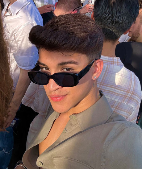 jes s ere OnlyFans schlank